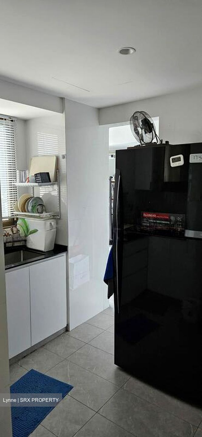 Parkview Apartments (D23), Apartment #519377601